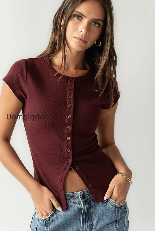 vestia-button-up-tee-in-burgundy
