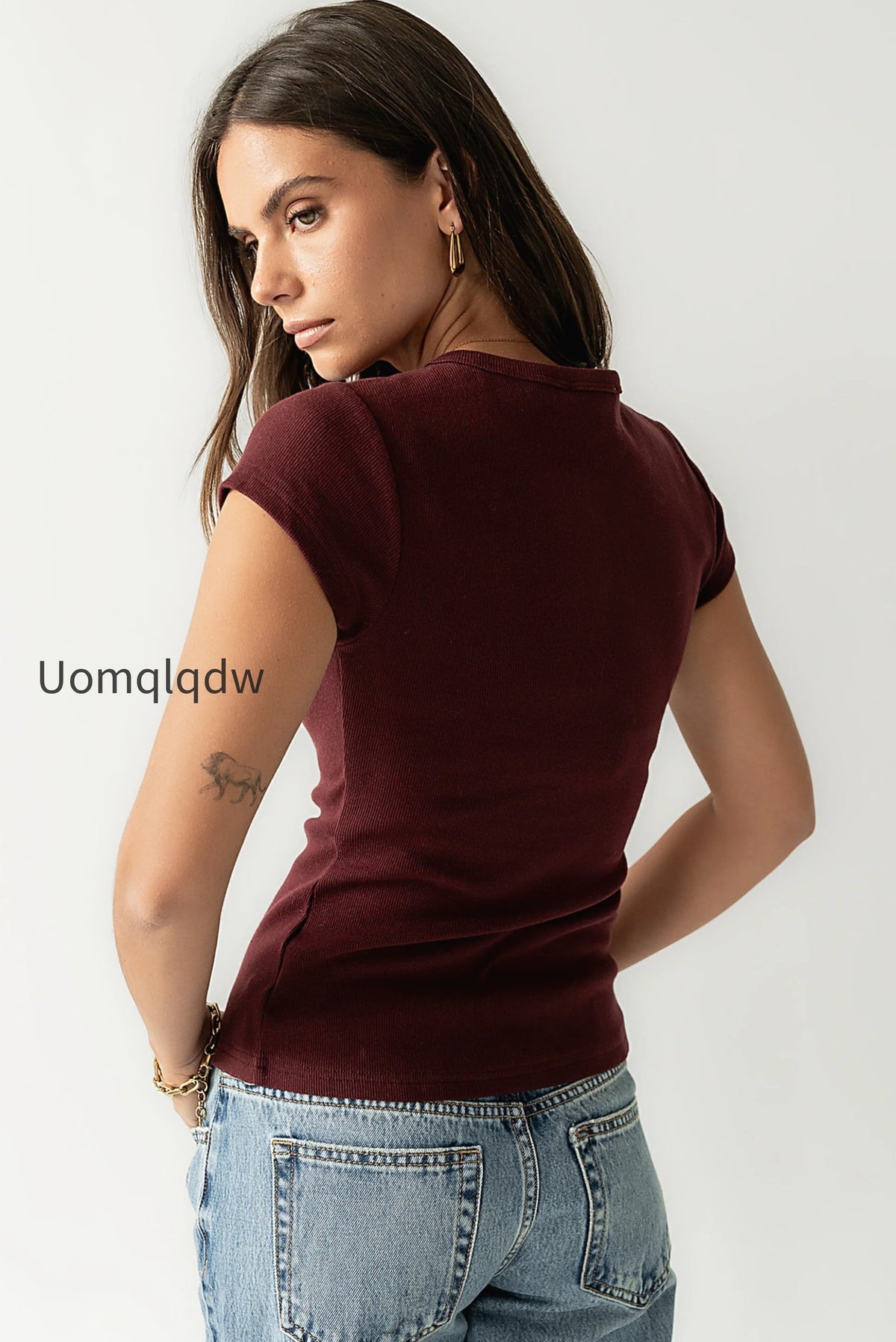 vestia-button-up-tee-in-burgundy