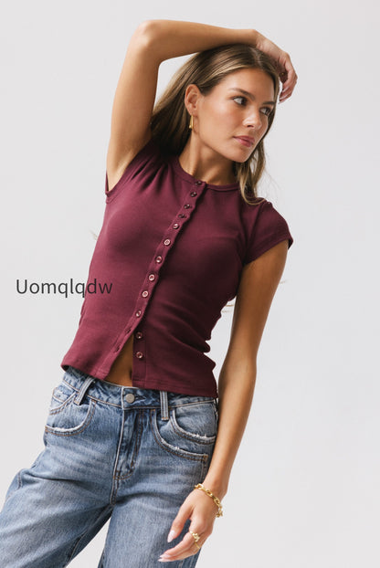 vestia-button-up-tee-in-burgundy