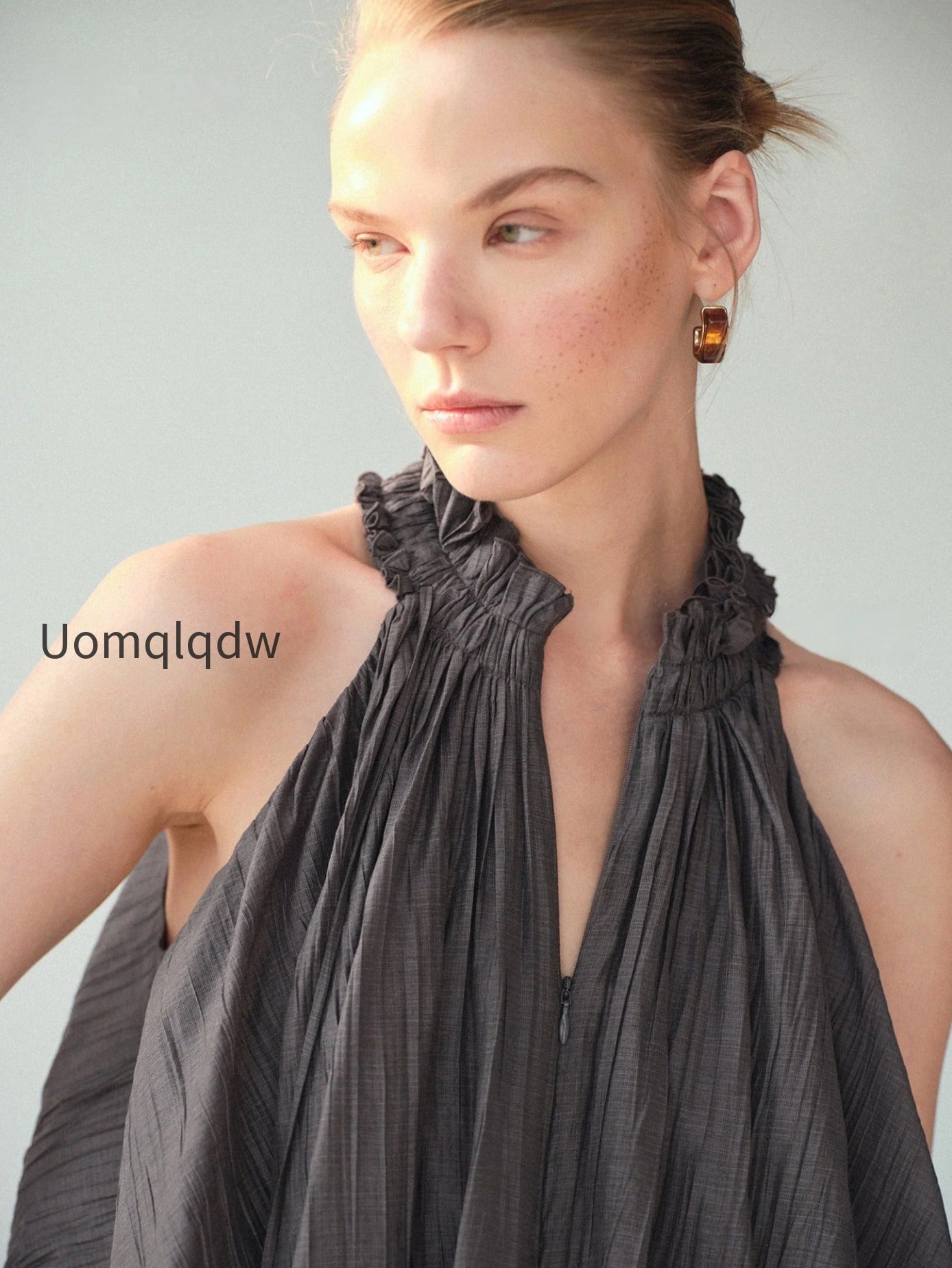 lyocell-acetate-blend-halter-ruffle-blouse-pleated-draped-sleeveless-statement-top