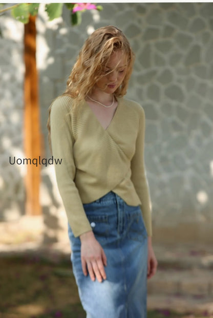 wrap-tie-front-v-neck-knit-top