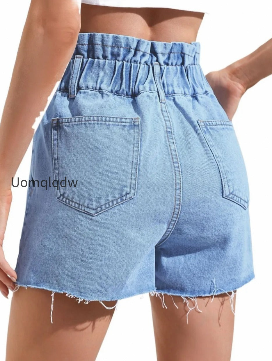 denim-shorts-with-pockets